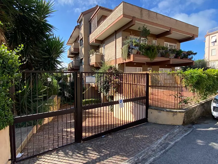 Immagine 1 di Garage in vendita  in VIA PEGASO 2 a Anzio