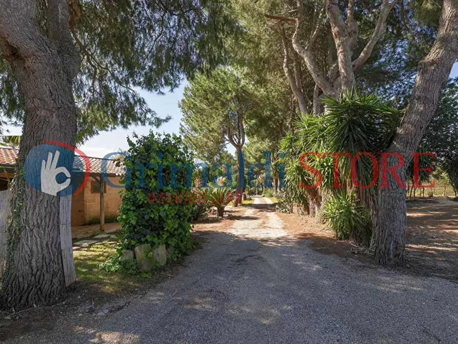 Immagine 26 di Casa indipendente in vendita  in C.S. Lu Monte 1 a Lizzanello