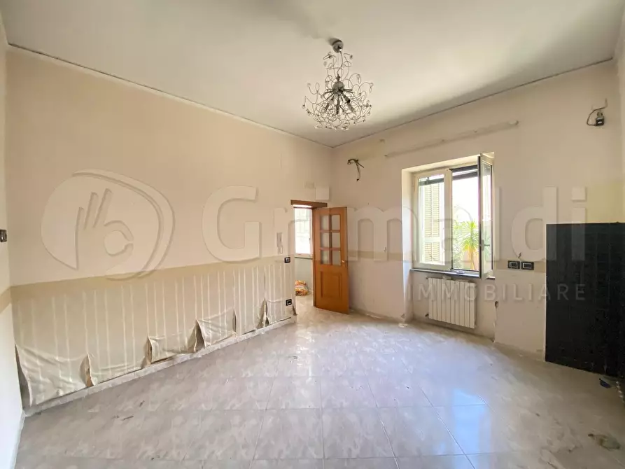 Immagine 4 di Appartamento in vendita  a Giugliano In Campania