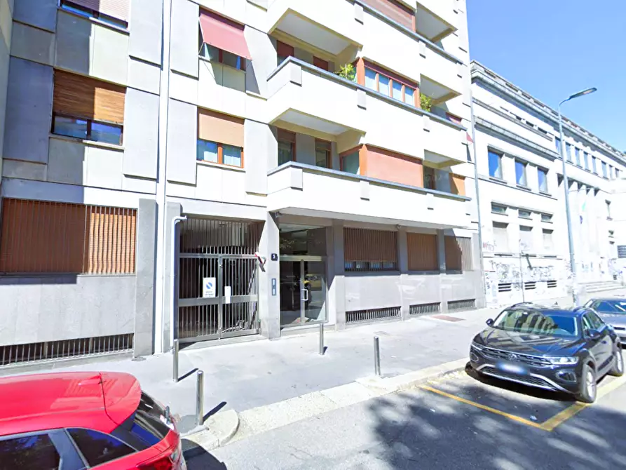 Immagine 1 di Garage in vendita  in Via Benedetto Marcello 5 a Milano