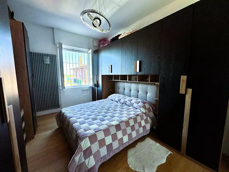 Immagine 18 di Trilocale in vendita  in Via Alessandro Manzoni 3 a Pero