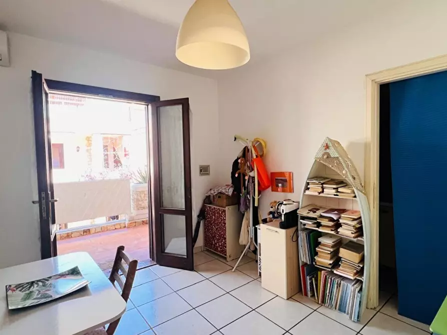 Immagine 12 di Trilocale in vendita  in Via Valona 10 a Lecce
