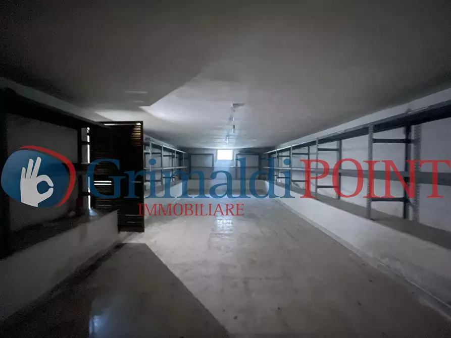 Immagine 25 di Locale commerciale in vendita  in Via Don Luigi Sturzo 53 a Lecce