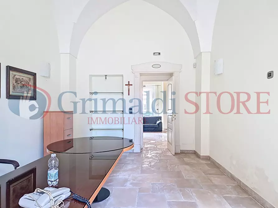 Immagine 9 di Ufficio in vendita  a Francavilla Fontana