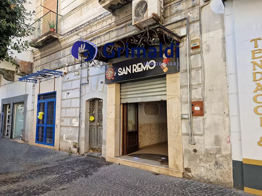 Immagine 1 di Bar / Ristorante in affitto  in CORSO VITTORIO EMANUELE 437 a Torre Annunziata