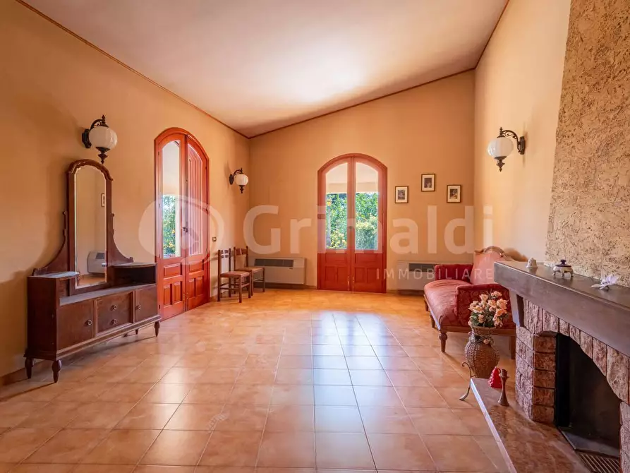 Immagine 7 di Villa in vendita  in Via Bella Pettinata 1 a Avola