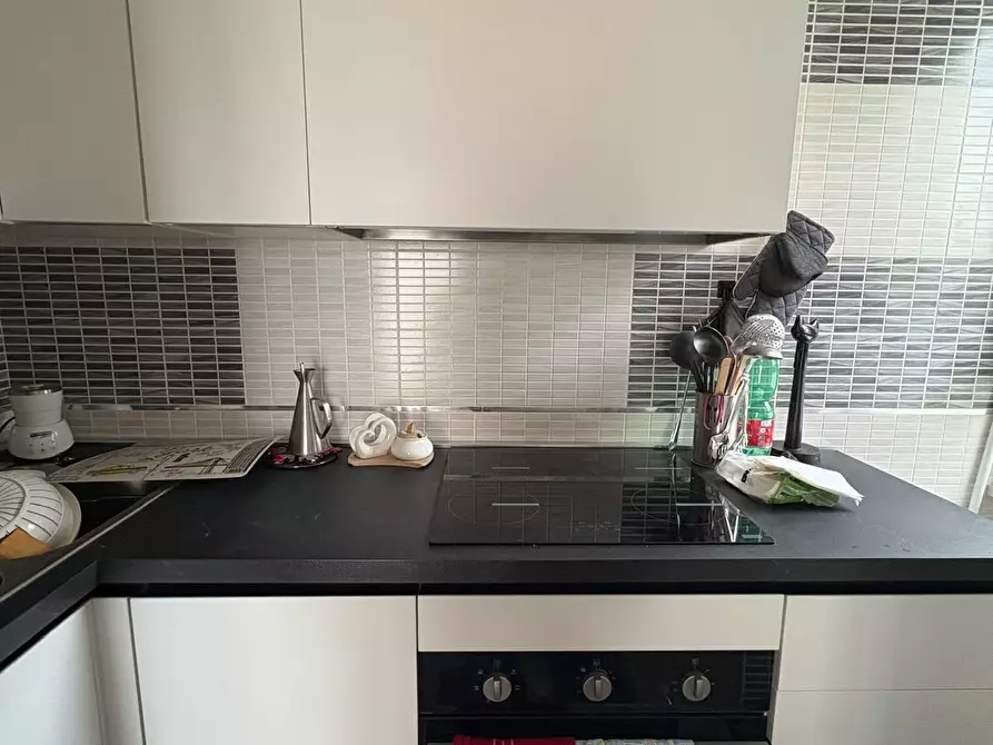 Immagine 10 di Bilocale in affitto  in Viale Mencacci 4 a Anzio