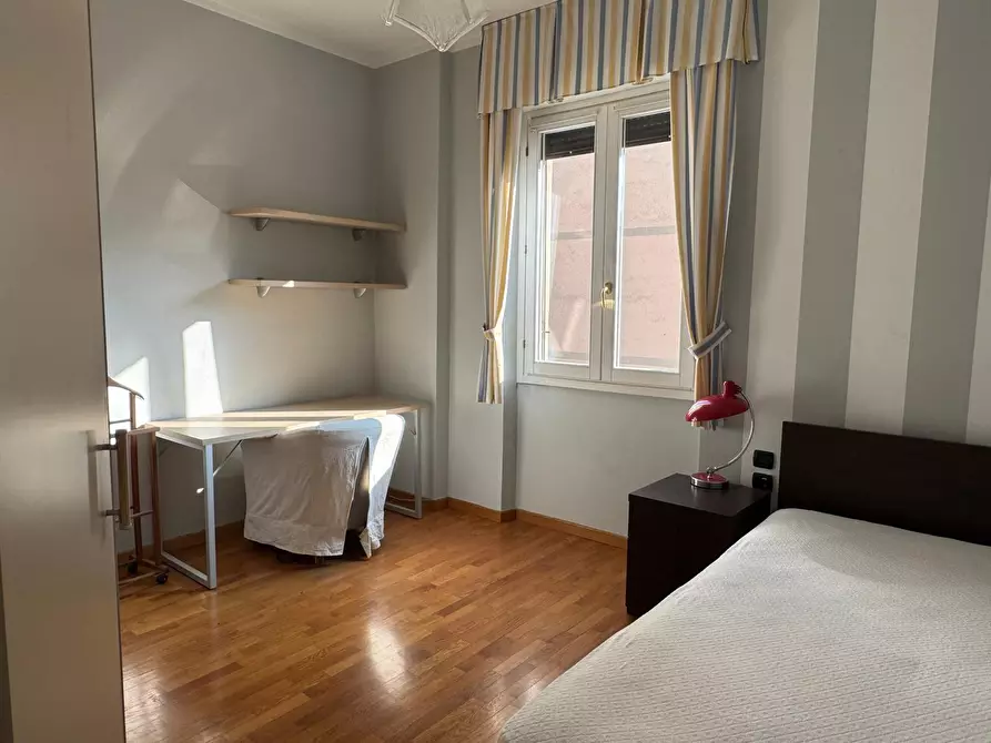 Immagine 12 di Quadrilocale in affitto  in Viale Varese 81 a Como