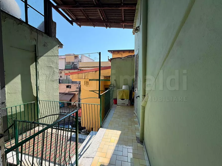 Immagine 5 di Casa indipendente in vendita  a Giugliano In Campania
