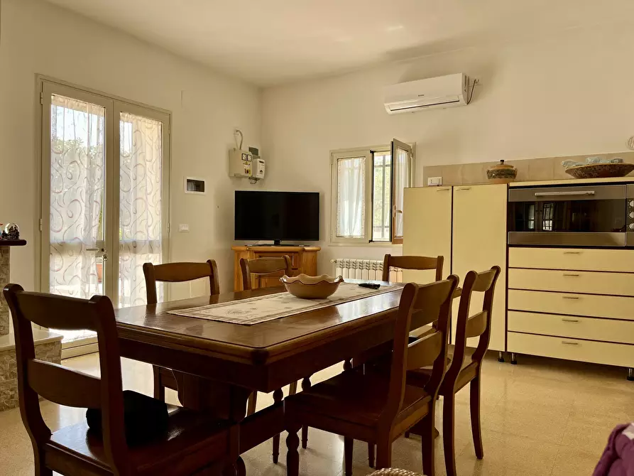 Immagine 40 di Rustico / casale in vendita  a Carovigno