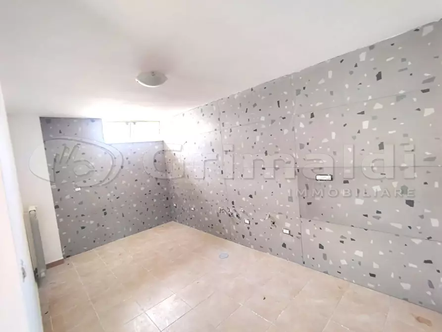 Immagine 1 di Trilocale in affitto  a Giugliano In Campania