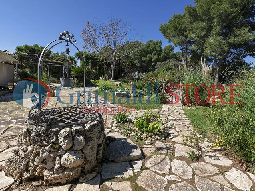 Immagine 44 di Casa indipendente in vendita  in C.S. Lu Monte 1 a Lizzanello