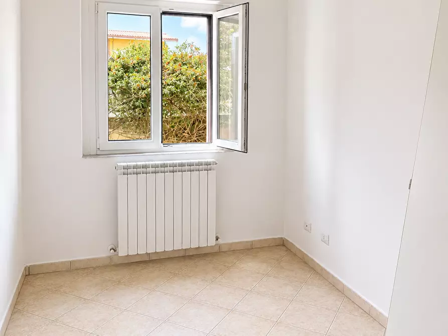 Immagine 7 di Casa bifamiliare in vendita  in via degli Abeti 6 a Anzio