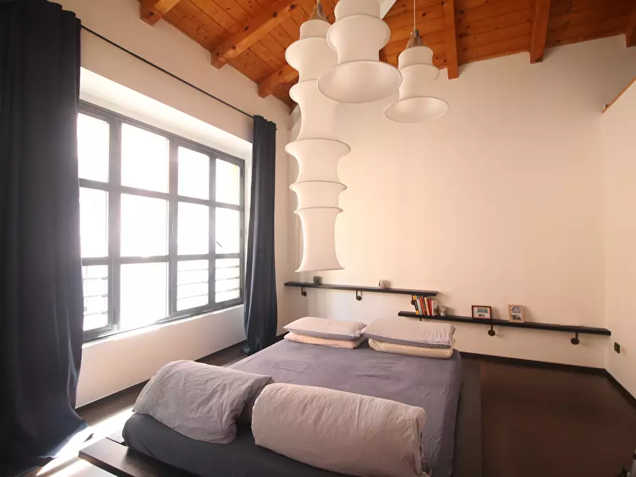 Immagine 15 di Loft/Open space in vendita  in Via Francesco Anzani 12 a Como