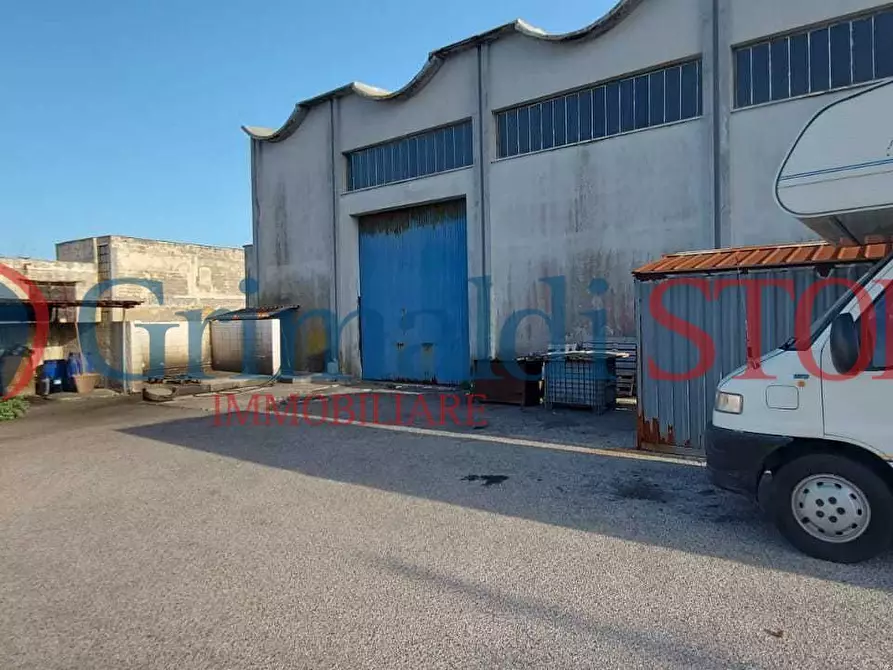 Immagine 17 di Attività artigianale in vendita  in Via Enrico Fermi 32 a Brindisi