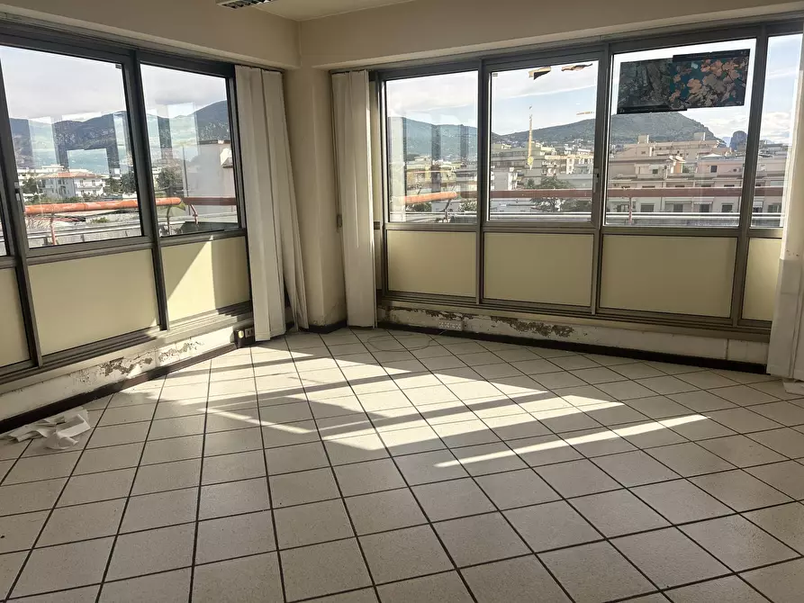 Immagine 2 di Ufficio in vendita  in via delle Arene 234 a Terracina