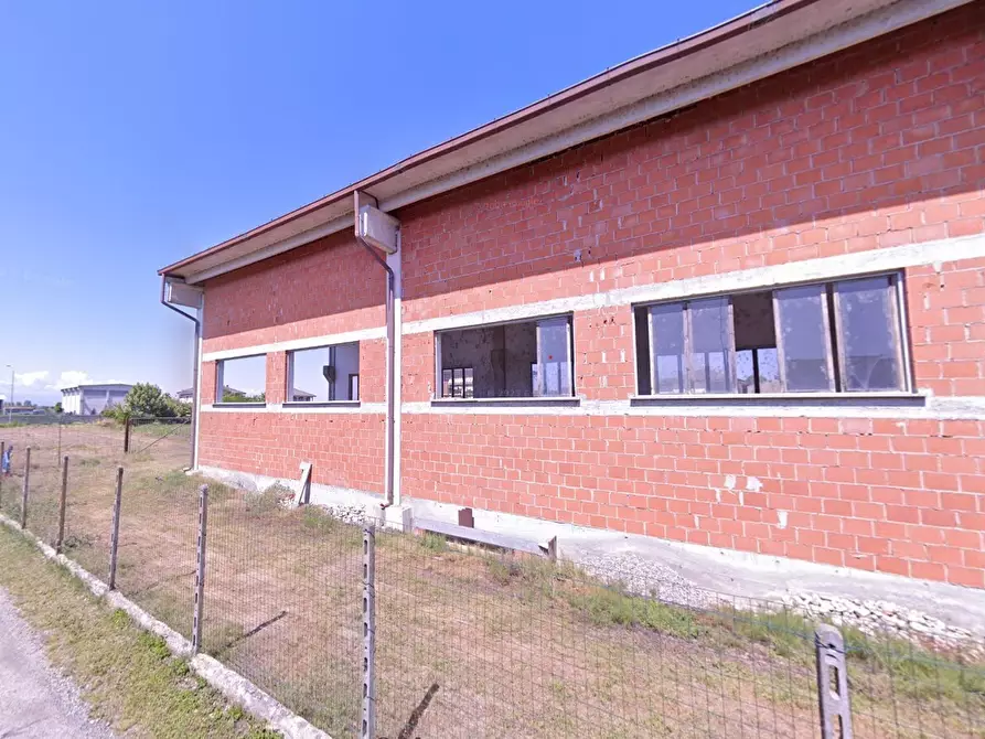 Immagine 6 di Magazzino in vendita  in Via Circonvallazione a Villata