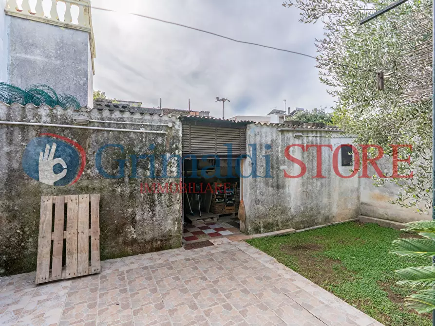 Immagine 36 di Casa bifamiliare in vendita  in Via Bruni Antonio 11 a Lecce