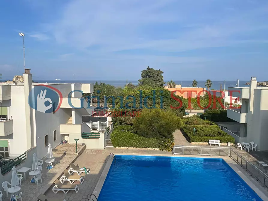 Immagine 5 di Attico in vendita  in Via  Matteotti a Melendugno