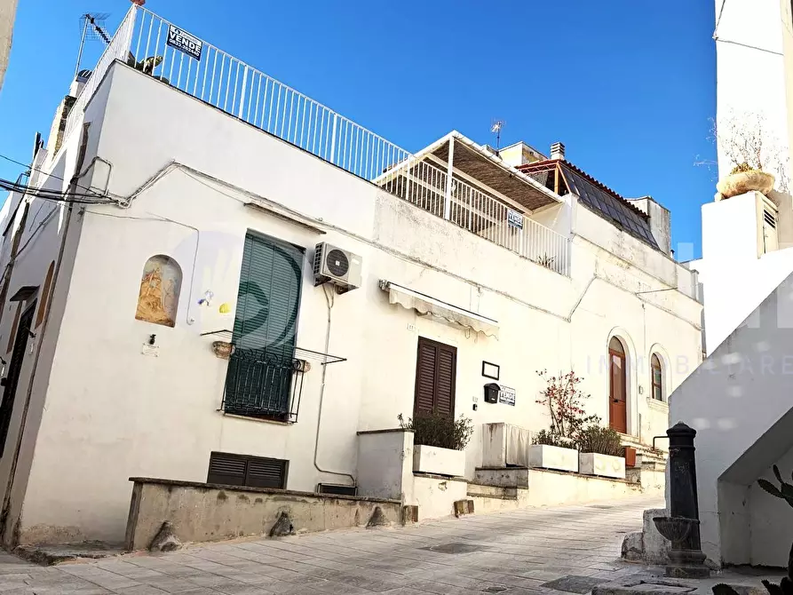 Immagine 42 di Casa bifamiliare in vendita  in via carmine 11 a Matino
