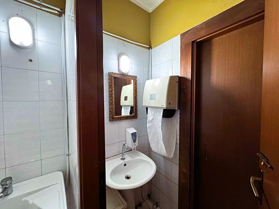 Immagine 49 di Bar / Ristorante in vendita  in Via Mantova 10 a Milano