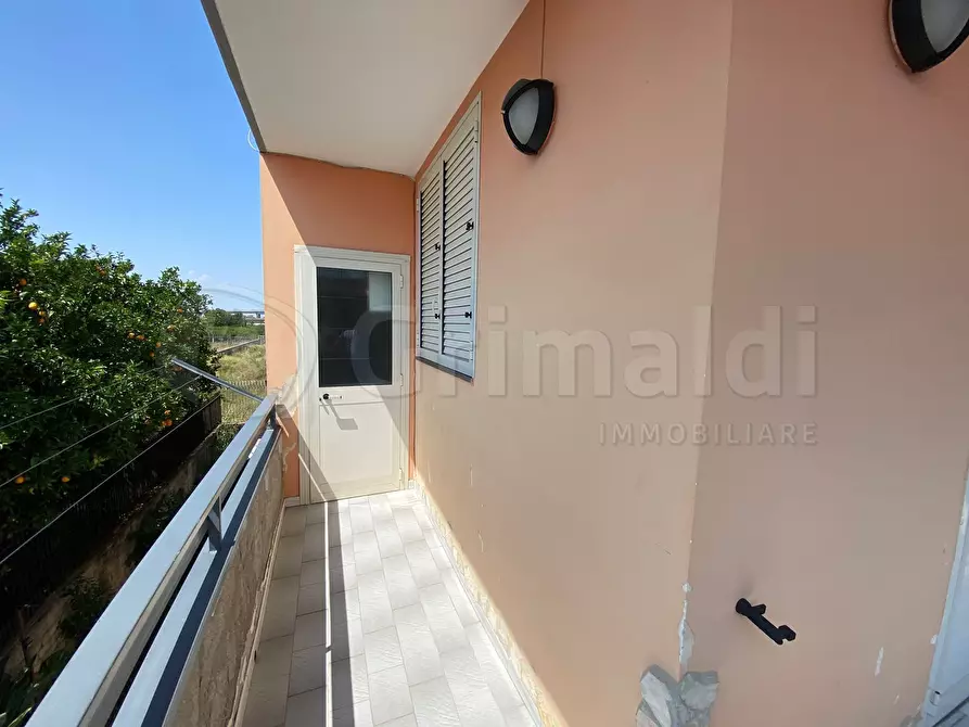 Immagine 18 di Porzione di casa in vendita  a Giugliano In Campania