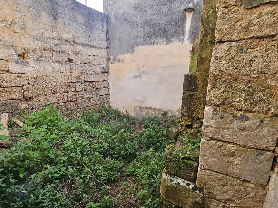 Immagine 15 di Casa indipendente in vendita  in Via Vittorio Emanuele 25 a Castri Di Lecce