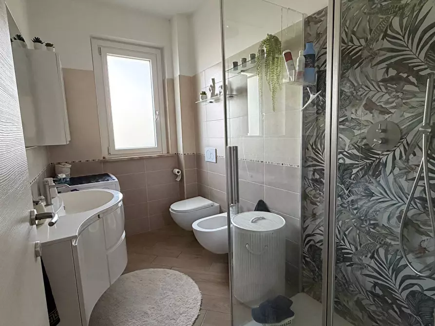 Immagine 26 di Trilocale in vendita  in Via Luigi Einaudi 11 a Marino