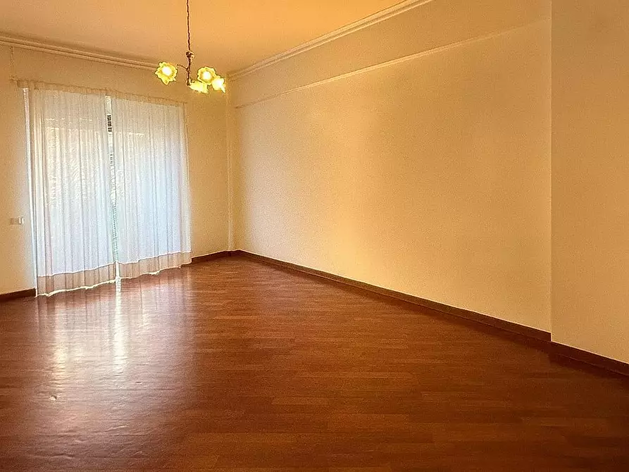 Immagine 2 di Trilocale in affitto  in Via Arturo Graf 52 a Roma