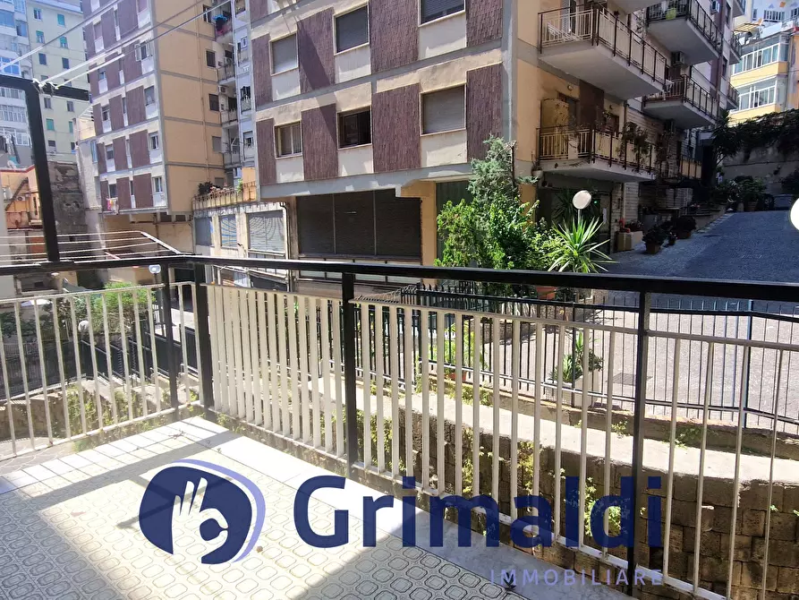 Immagine 8 di Bilocale in affitto  in Via Vincenzo Mosca 39 a Napoli