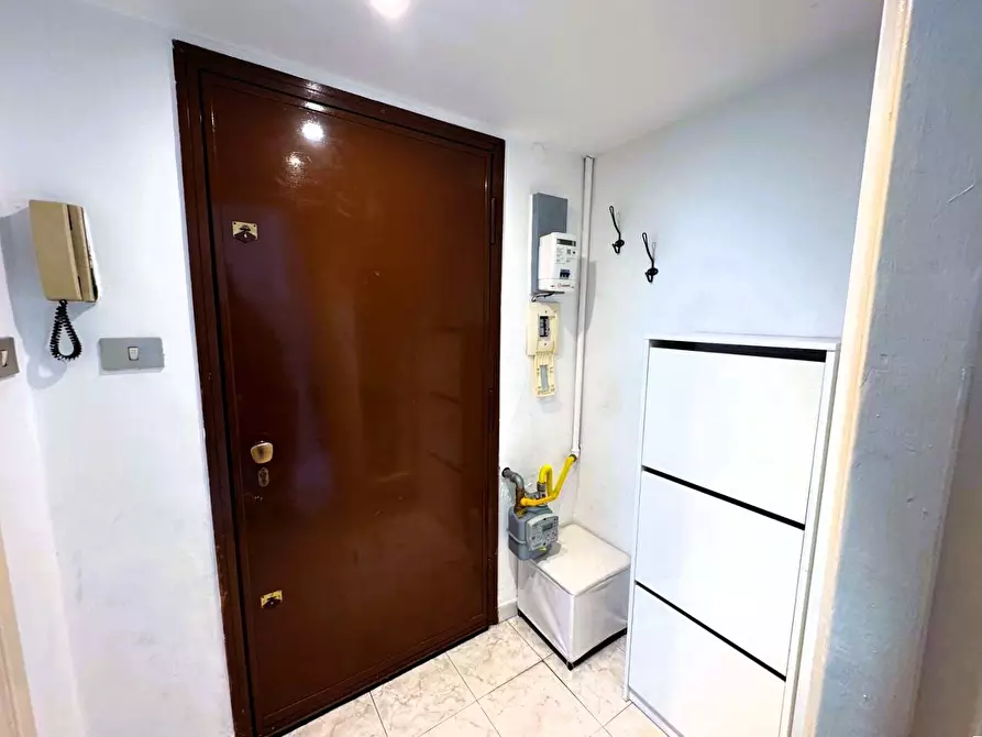 Immagine 2 di Appartamento in vendita  in Via Dei Tulipani 1 a Milano