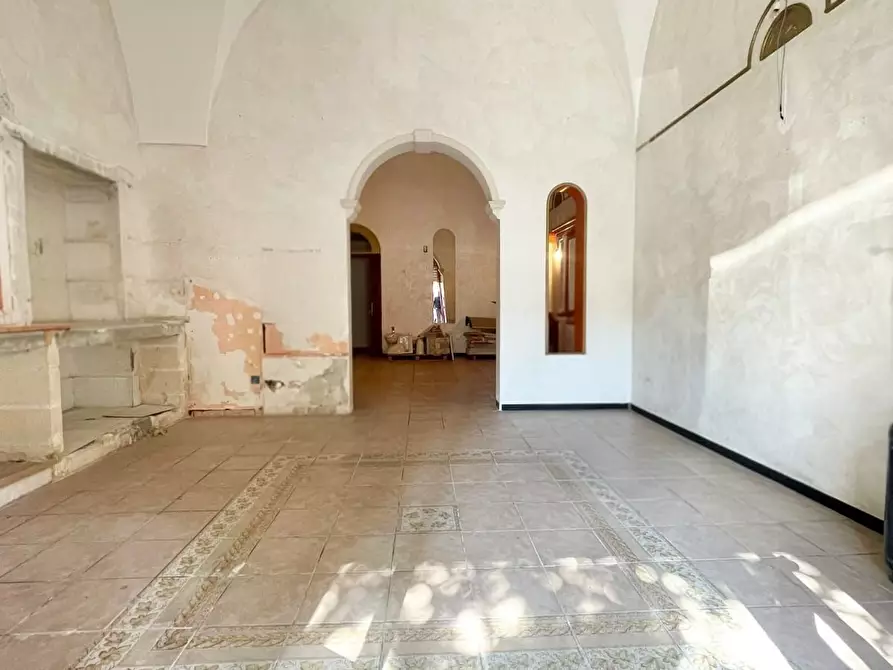 Immagine 6 di Locale commerciale in affitto  in Viale Otranto 48 a Lecce