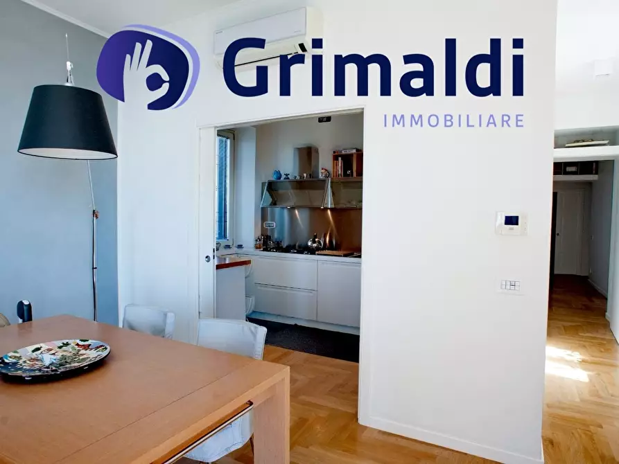 Immagine 8 di Attico in vendita  in Via San Gennaro Agnano 62 a Pozzuoli