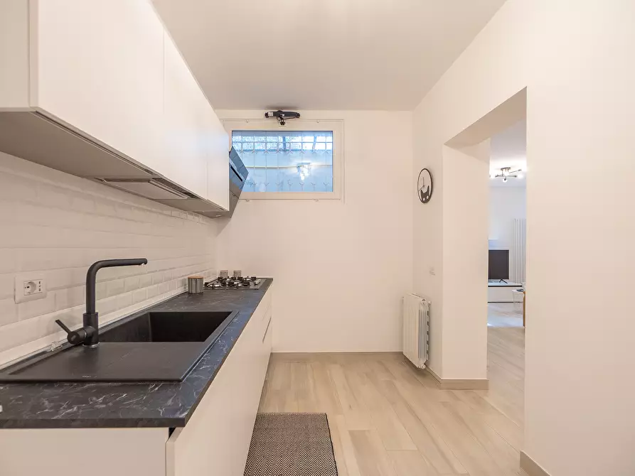 Immagine 37 di Villa in vendita  in Via Moricone a Albano Laziale