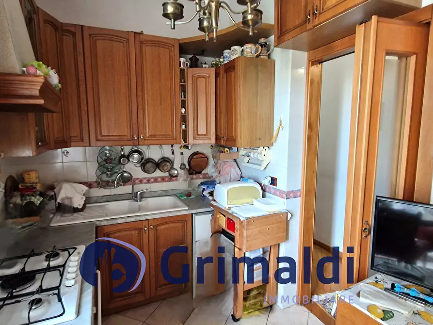 Immagine 12 di Trilocale in vendita  in Salita Cacciottoli 53 a Napoli