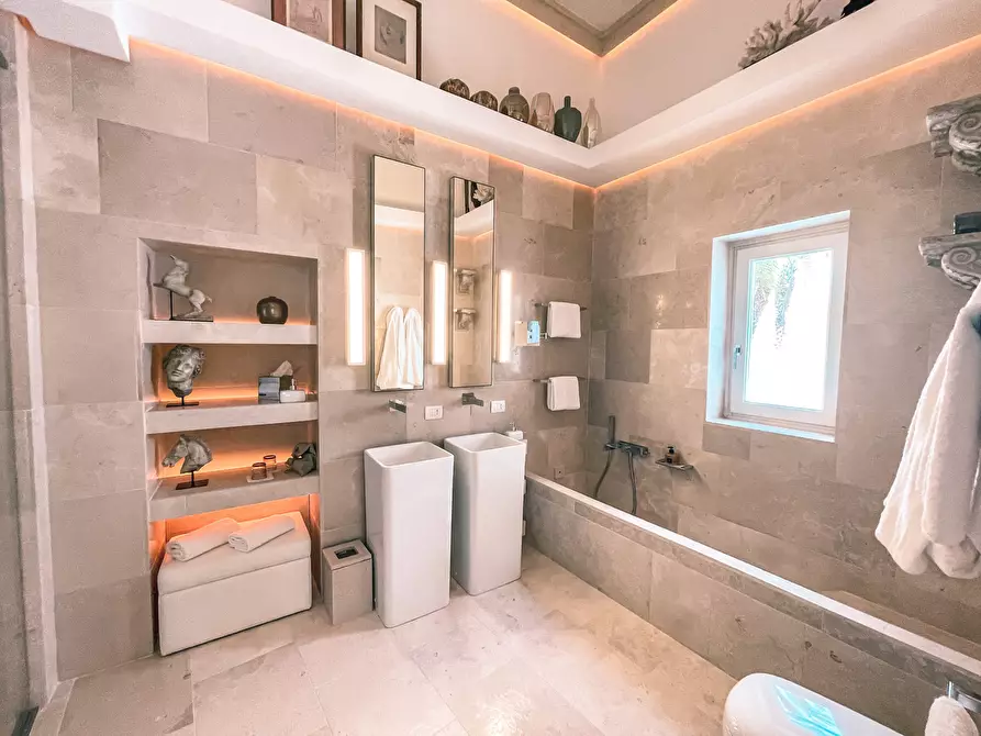 Immagine 133 di Casa indipendente in vendita  in Via Roberto Caracciolo 30 a Lecce