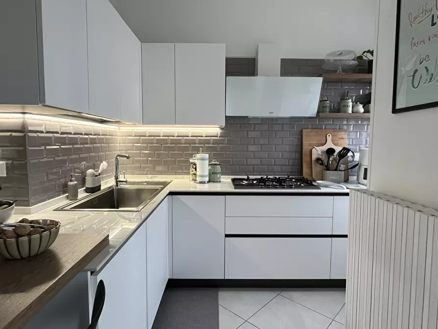 Immagine 18 di Trilocale in vendita  in Via Pasquale Micelli 7 a Lecce