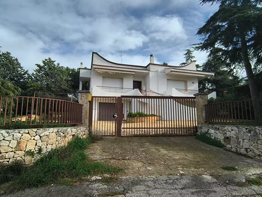 Immagine 2 di Villa in vendita  in C.da Monte Cipolla a Castellana Grotte