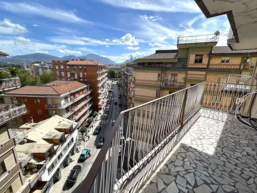 Immagine 29 di Quadrilocale in vendita  in Via Tagliamento 165 a Avellino