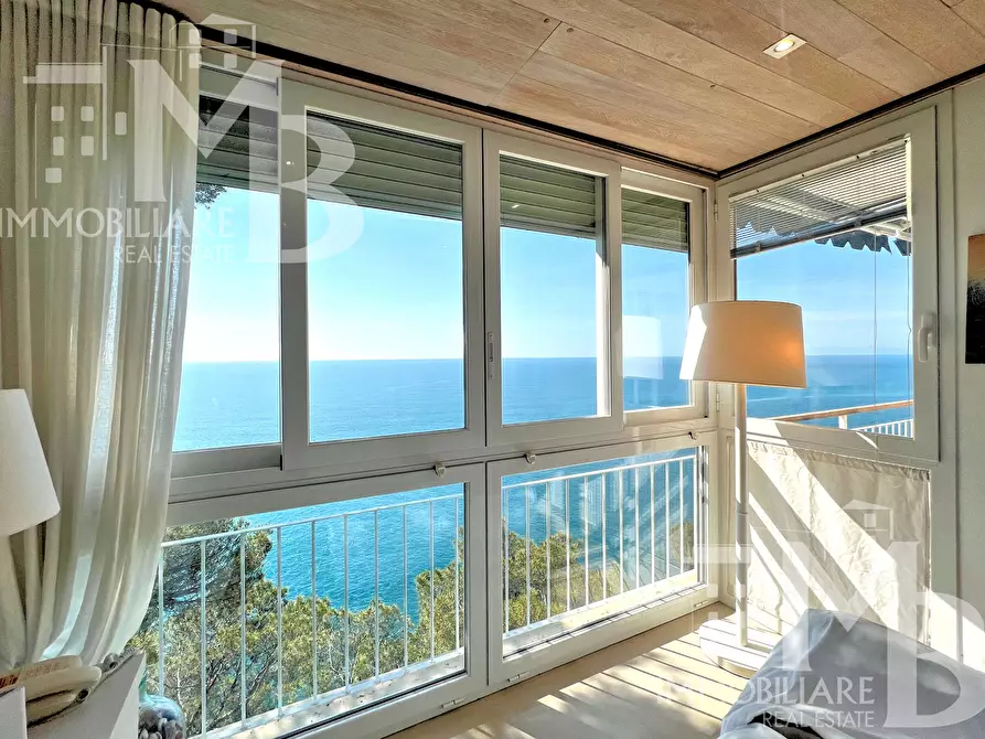 Immagine 7 di Attico in vendita  in Via Alla Torre 2 a Sori