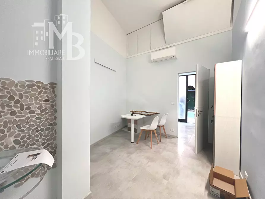 Immagine 12 di Locale commerciale in affitto  in Via Piero Schiaffino 58 a Camogli