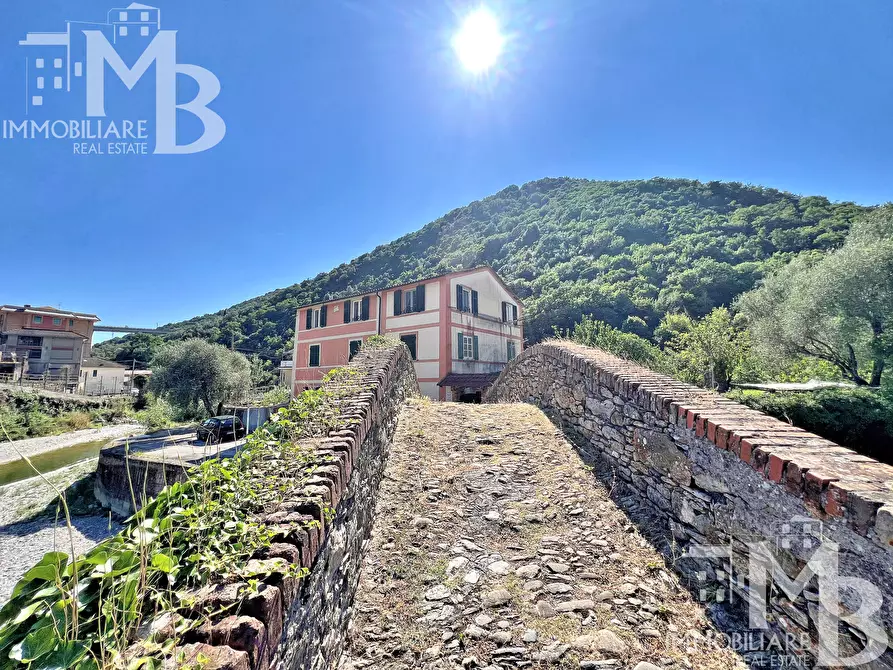 Immagine 29 di Quadrilocale in vendita  in Via Ponti Romani 31 a Recco