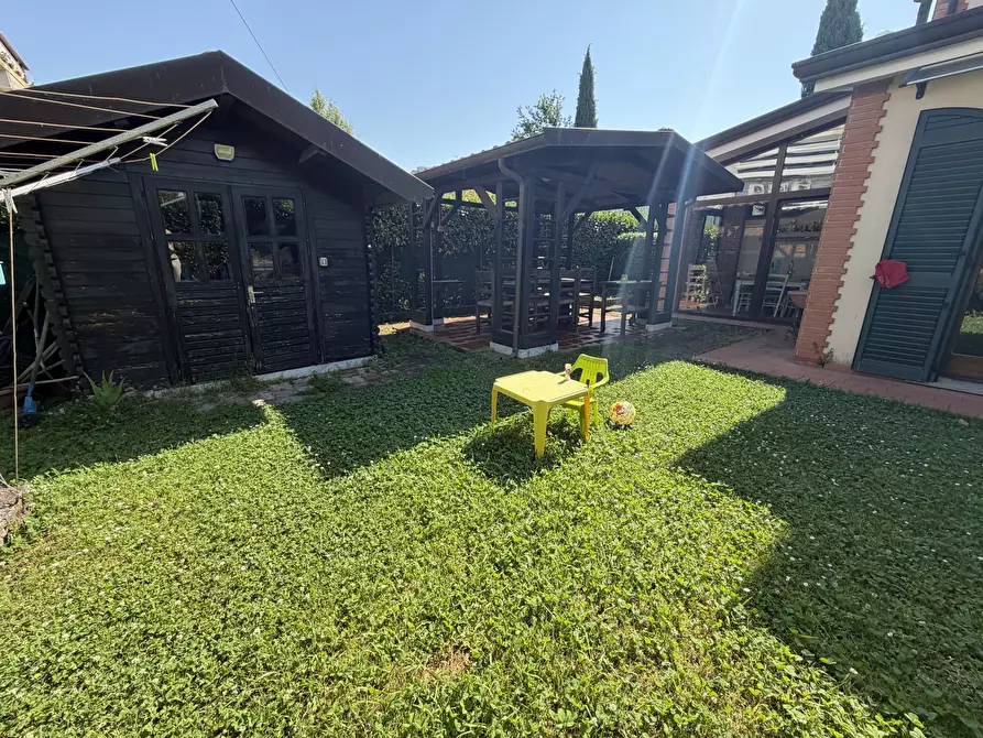 Immagine 3 di Terratetto in vendita  a Sarzana