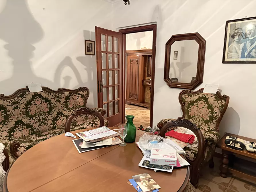 Immagine 15 di Casa indipendente in vendita  a Sarzana
