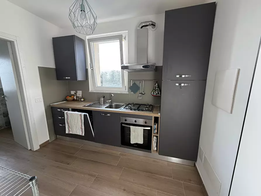 Immagine 2 di Trilocale in affitto  in via paternò a Sarzana