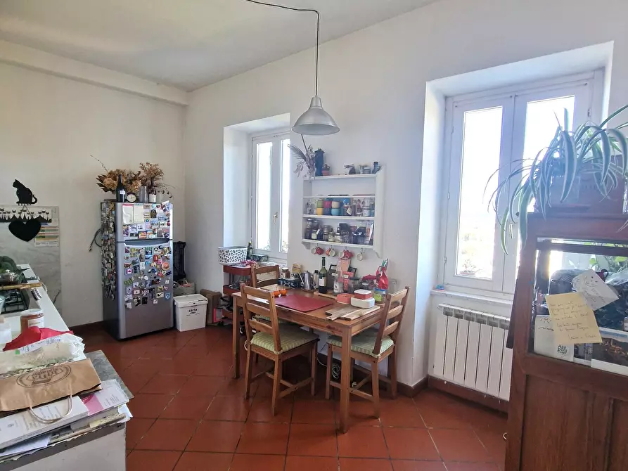 Immagine 4 di Quadrilocale in vendita  a Sarzana