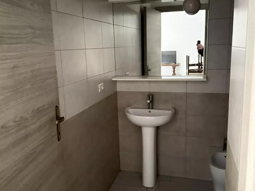Immagine 3 di Trilocale in vendita  in Via Provinciale snc a Lerici