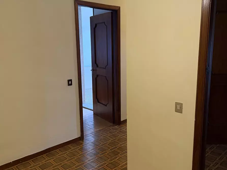 Immagine 9 di Trilocale in vendita  in Via Pietro Gori a Sarzana