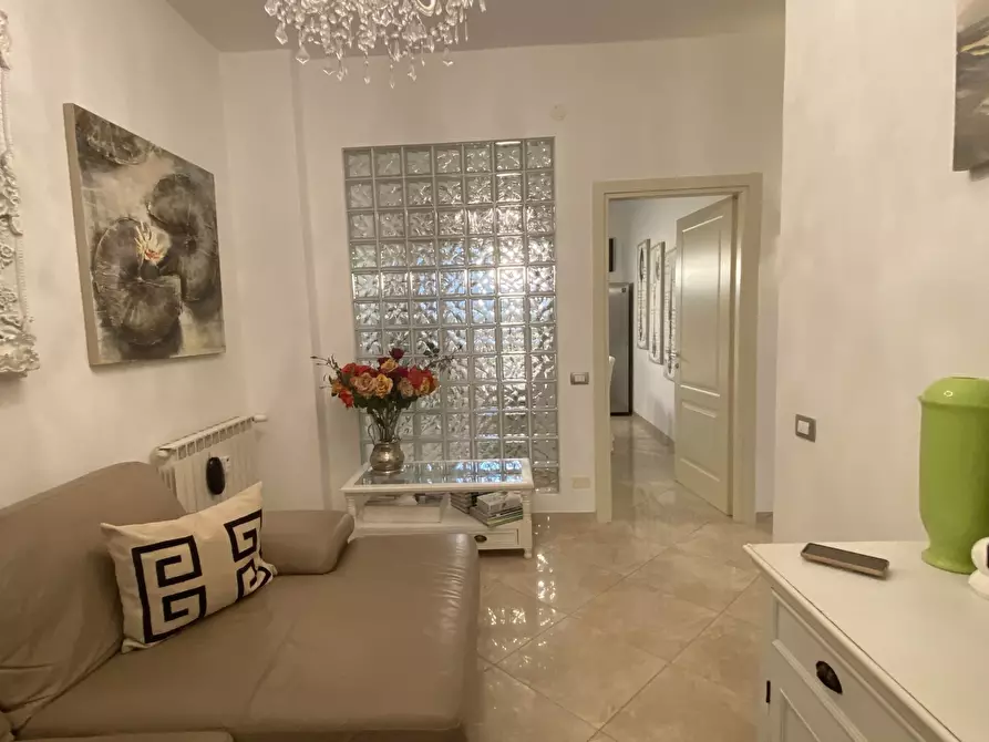 Immagine 23 di Quadrilocale in vendita  in Via Ameglia a Arcola