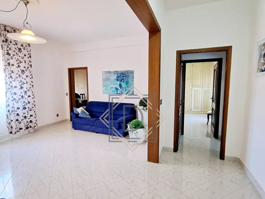 Immagine 3 di Quadrilocale in vendita  a Sarzana